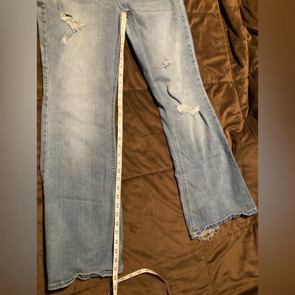 Hydraulic brand, size 15, Stylish Blue Distressed Women Jeans - Picture 3 of 13